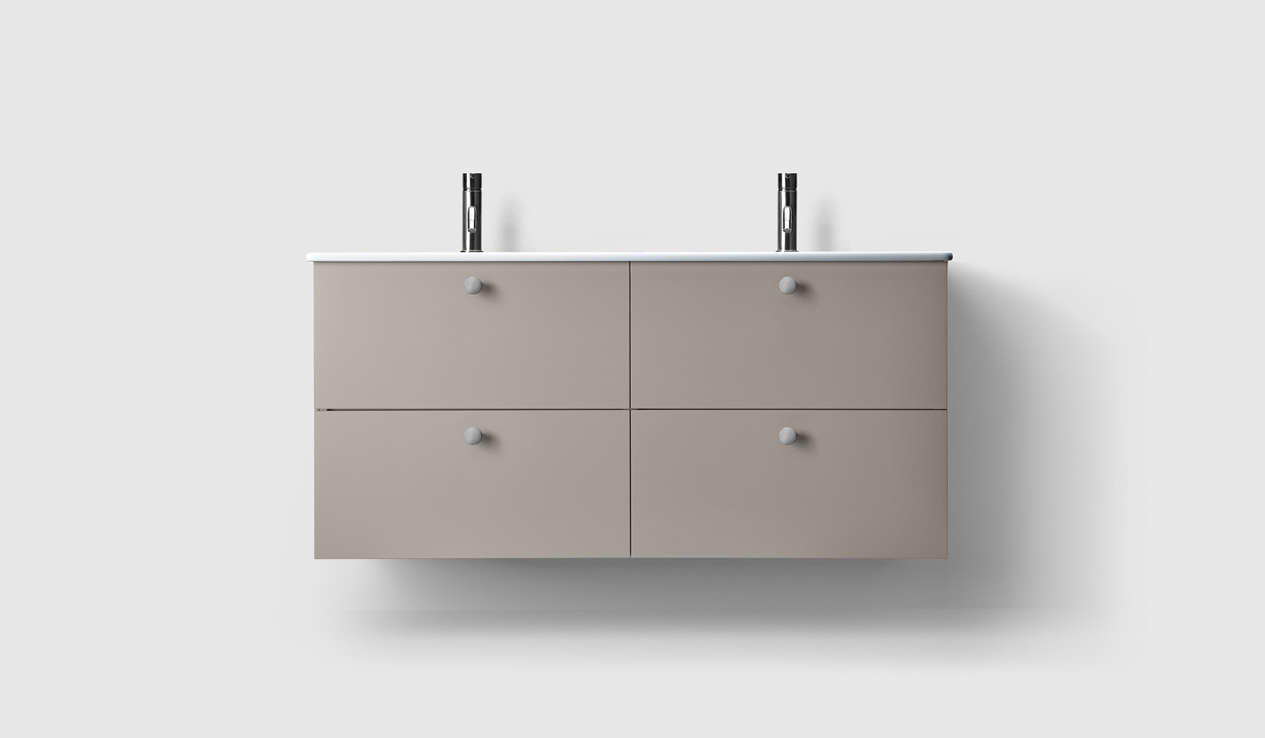 H3/120 - Warm Grey - Porcelain - A2.01 Chrome